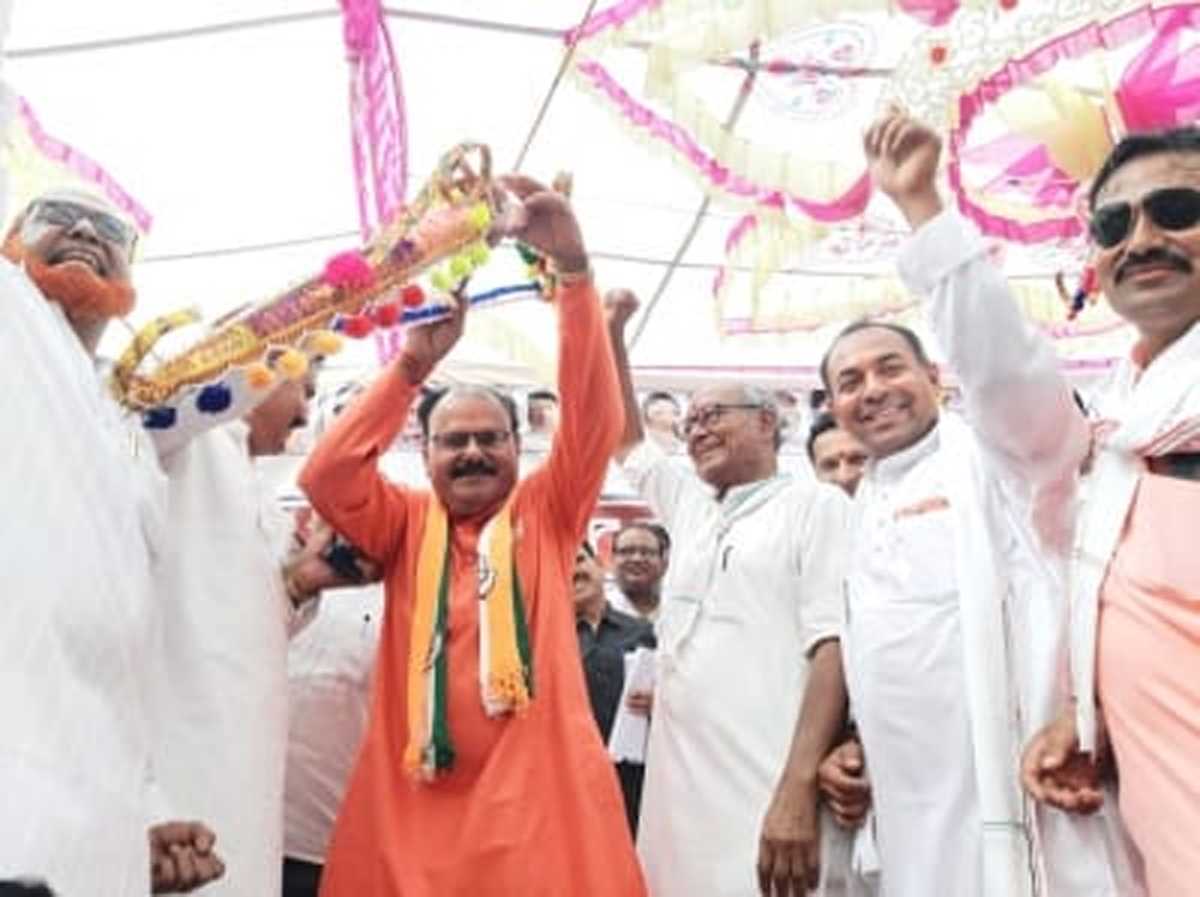 मप्र में भाजपा के पूर्व सांसद कांग्रेस में शामिल